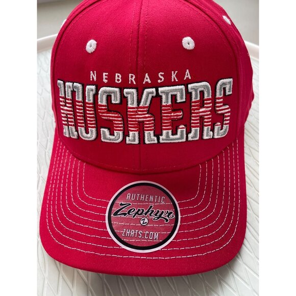 Zephyr Nebraska Huskers Baseball Cap One Size Snapback Red University Active NEW - Picture 3 of 6